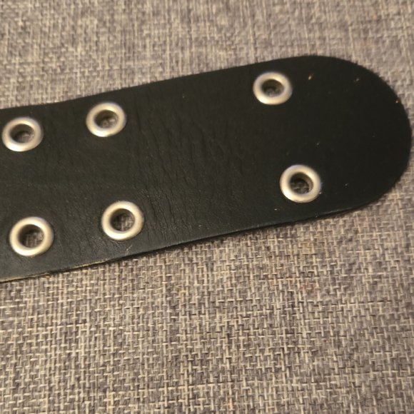 Fossil Black Belt with Silver Accents - Picture 3 of 7